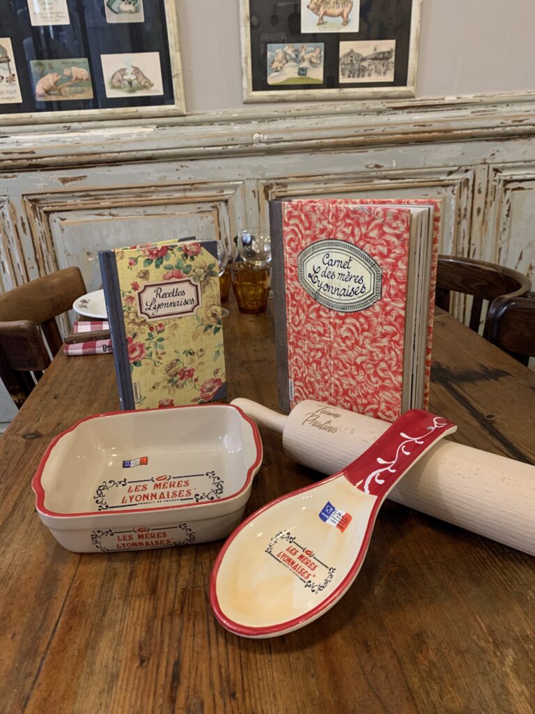vaisselle lyonnaise